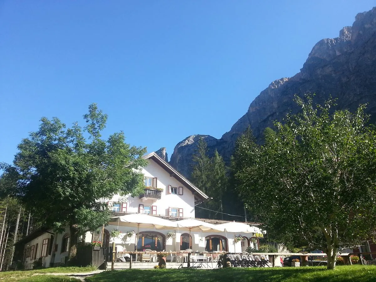 Hotel Fiames Cortina d'Ampezzo 0*,